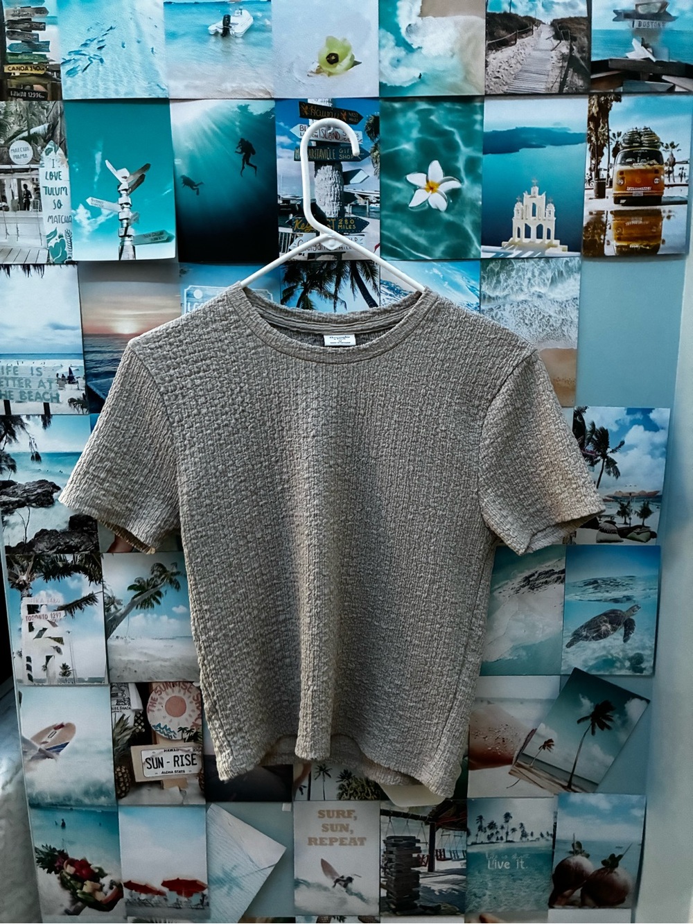 Abercrombie & Fitch Crinkle Textured Woven Tee